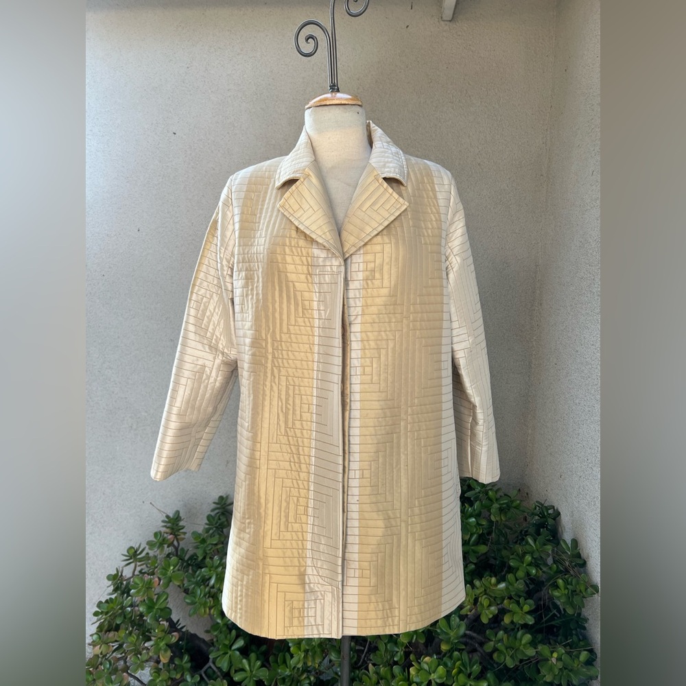 Classic short coat yellows texture fabric satin lining Marie’s Bags n Things M